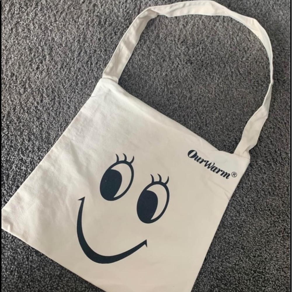 Never Used Cute Smiley Face Bag